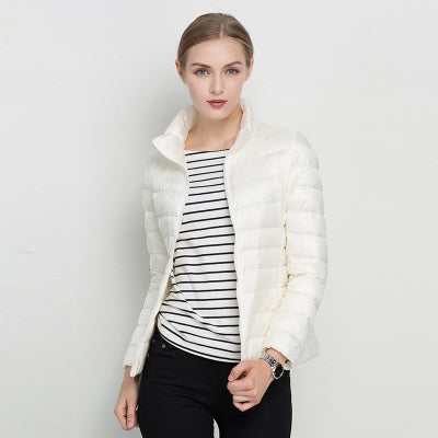 Emma | Elegante leichte Daunenjacke