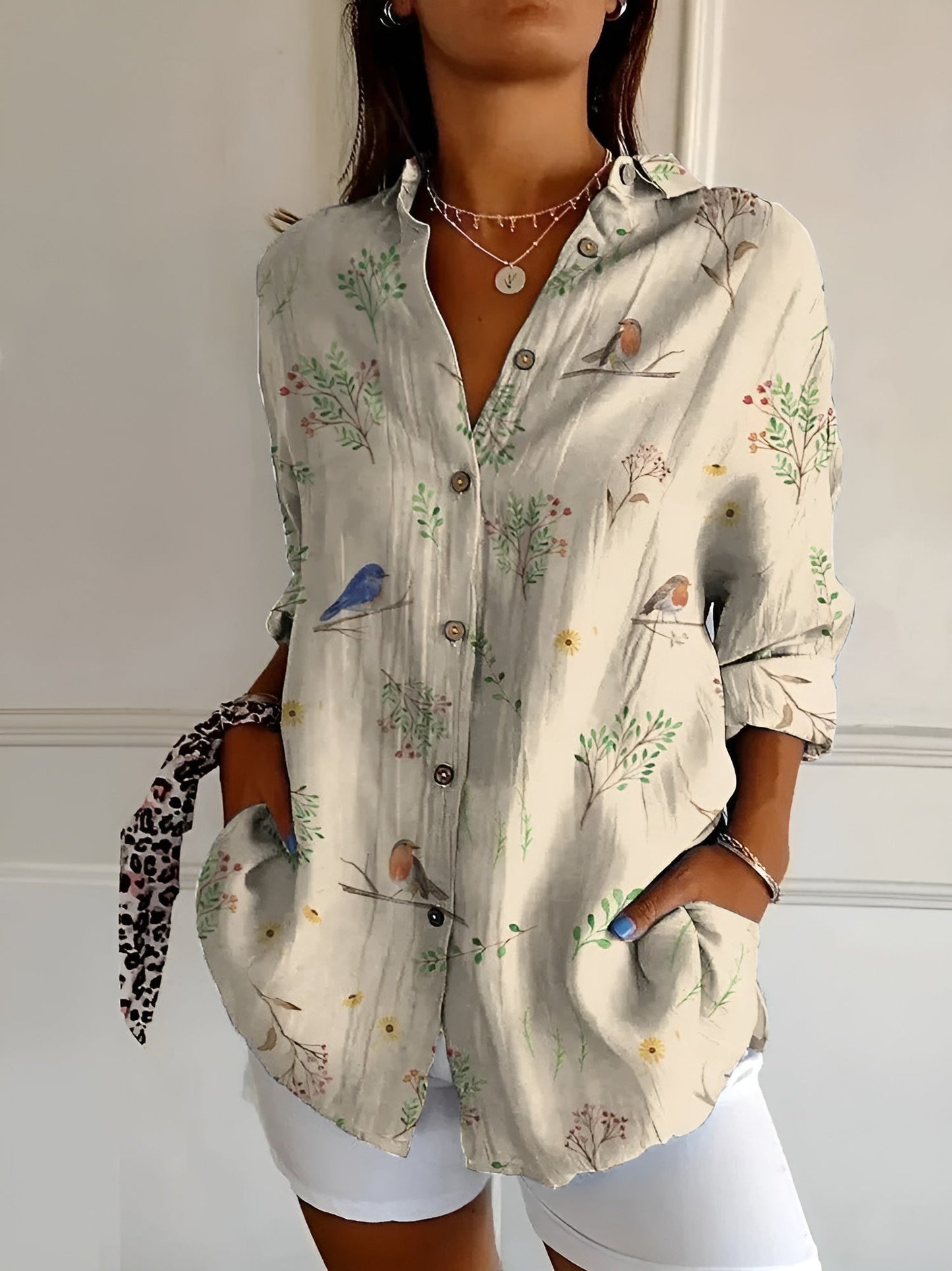 Amara | Blusenhemd – Leinenmix, Damen Bluse Hemd mit Blumenbrise-Knopf