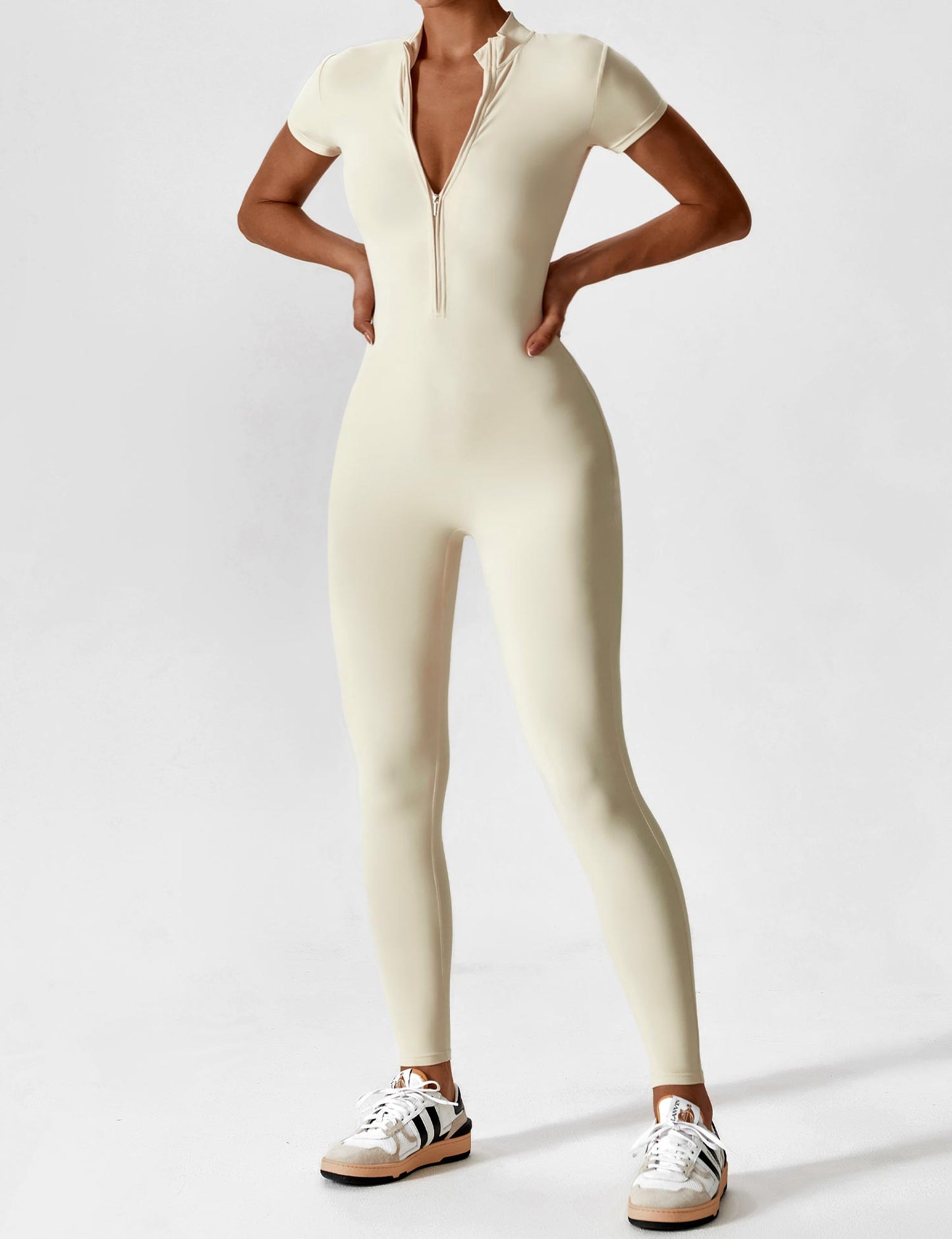 Veronika | Modischer Jumpsuit mit Reißverschluss