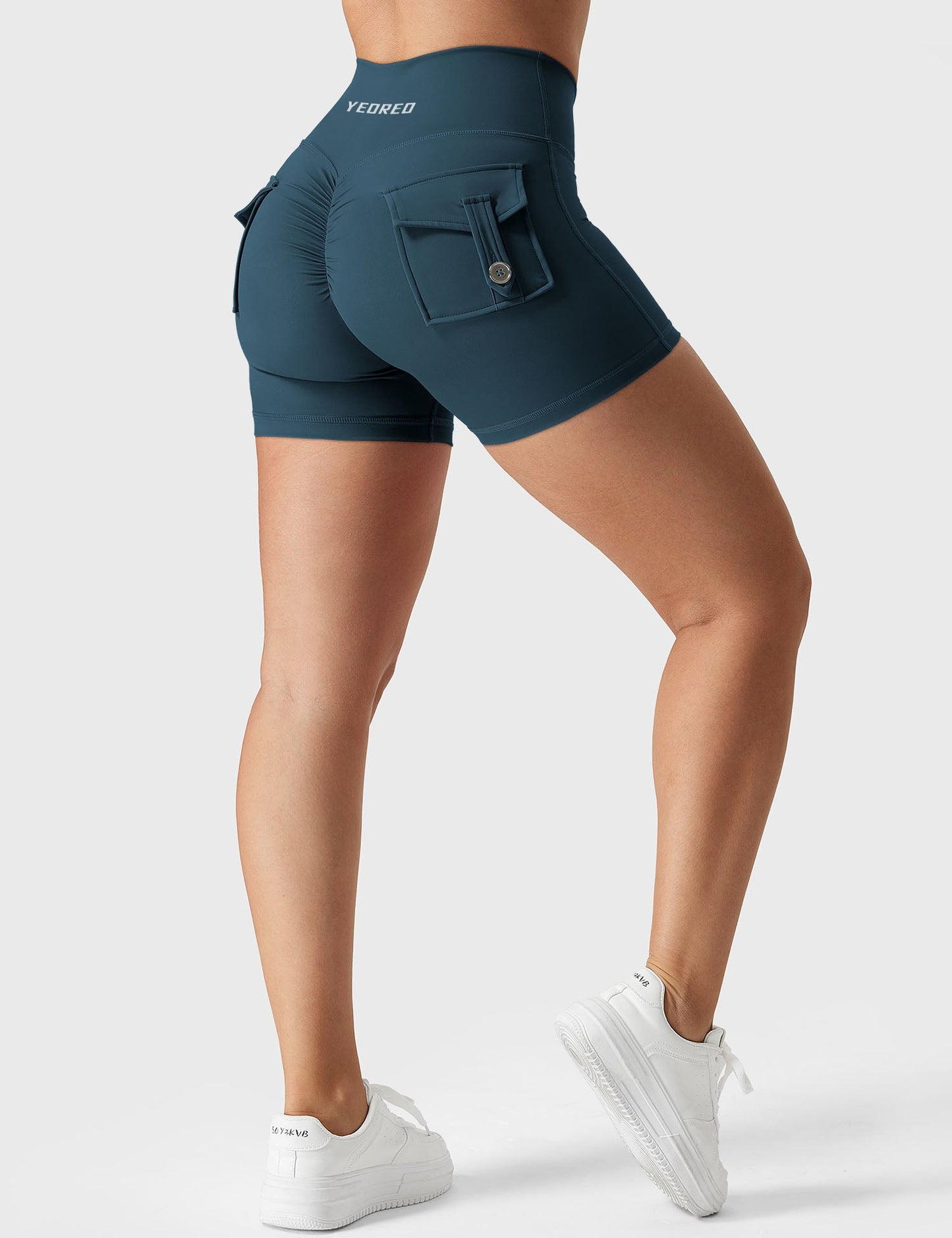 Susanne | Elegante Trägershorts