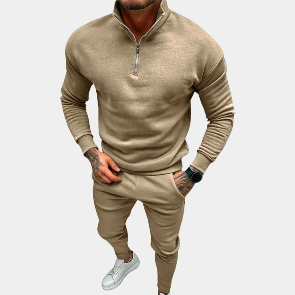 Zwart joggingpak voor heren, bestaande uit een joggingbroek en een trui met halve rits