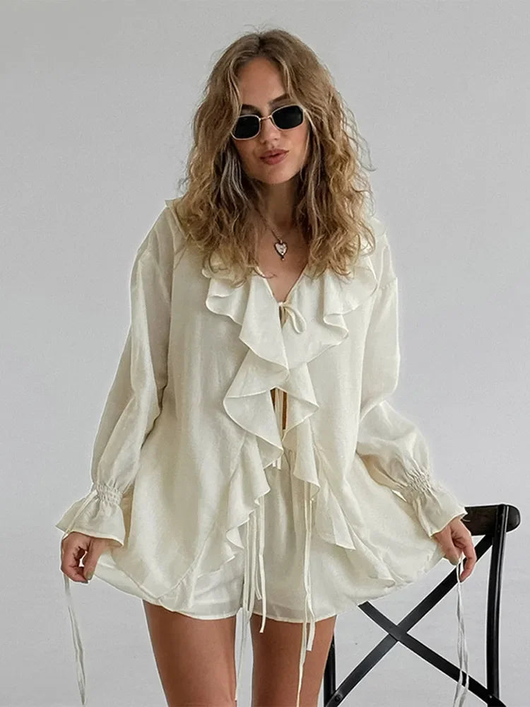 Anneliese | Damen Shorts Set aus Chiffon mit V-Ausschnitt und Rüsche