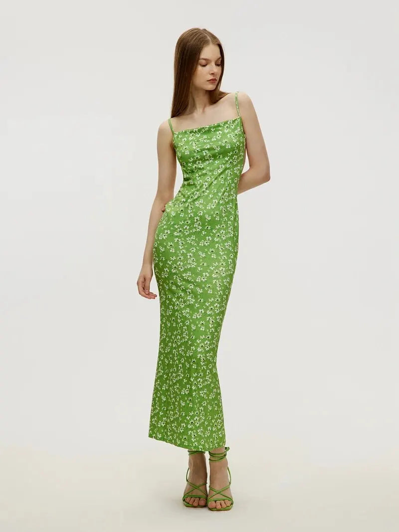 Lila | Strandkleid Damen mit Floral Design – Rückenfrei und Leicht für Sommer-5
