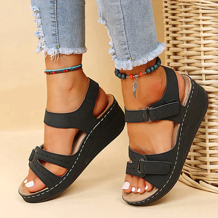 Juris | Keilabsatz Sandalen Hochwertige Synthetik, Bequem für Damen