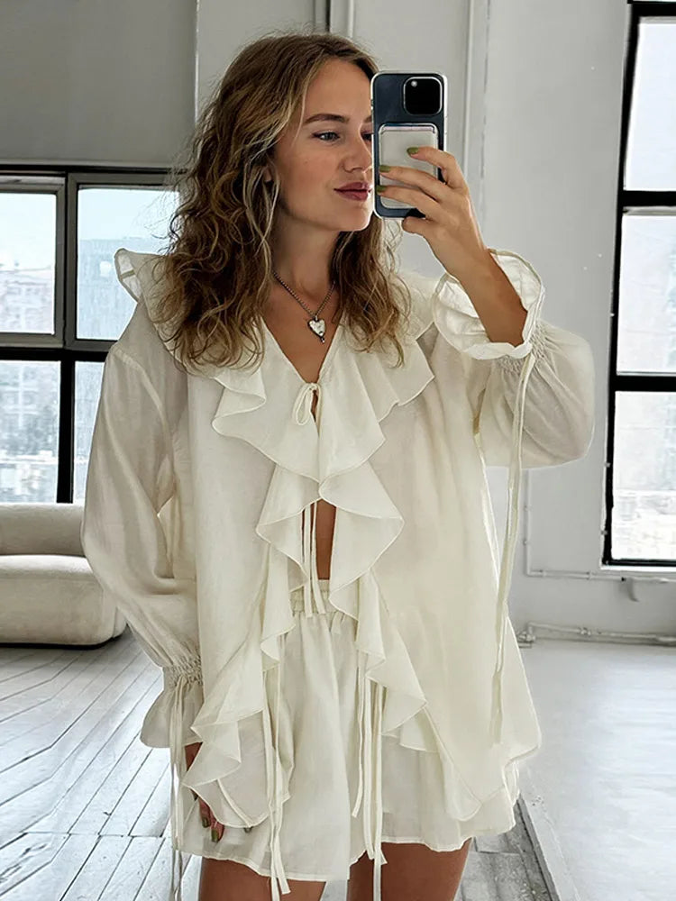 Anneliese | Damen Shorts Set aus Chiffon mit V-Ausschnitt und Rüsche