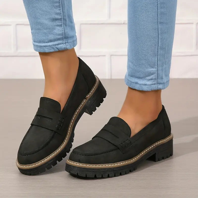 Variant image for Fritha | Damen Slipper aus Wildleder, Elegante Loafer in Schwarz, Bequeme Mokassins für jeden Anlass-33