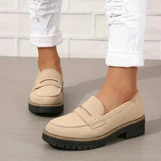 Variant image for Fritha | Damen Slipper aus Wildleder, Elegante Loafer in Schwarz, Bequeme Mokassins für jeden Anlass-49