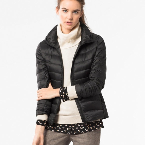Emma | Elegante leichte Daunenjacke