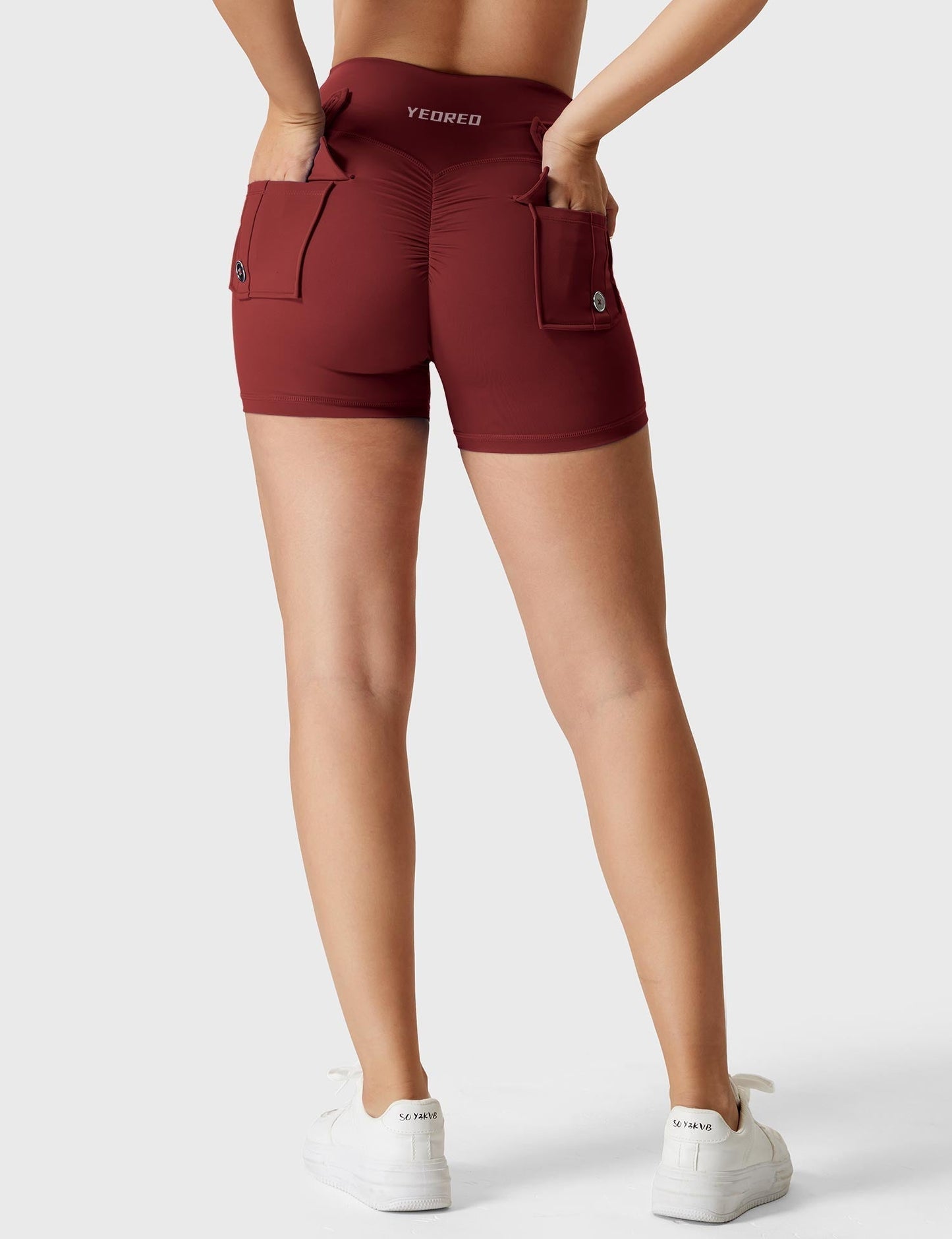 Susanne | Elegante Trägershorts